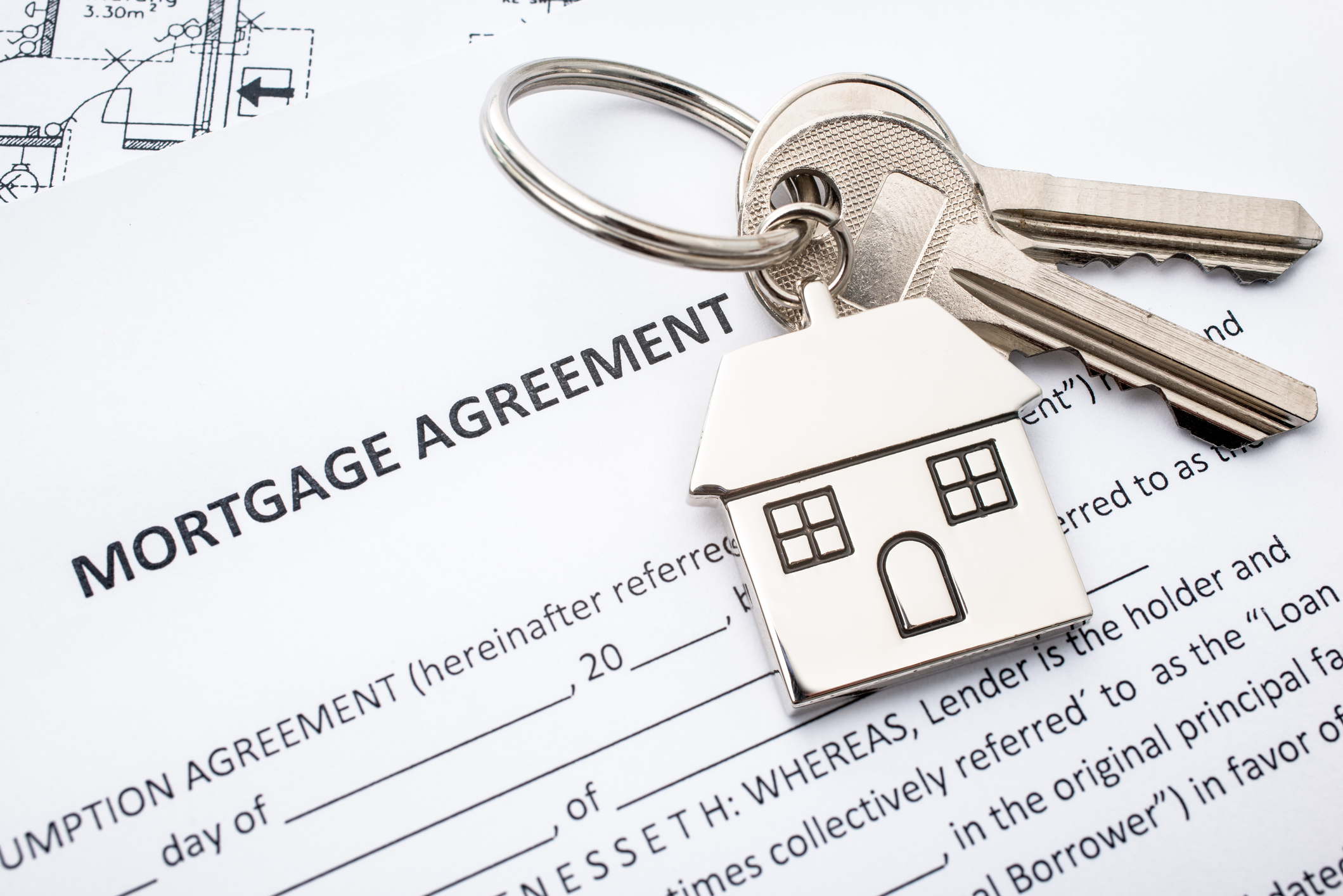 Renewing vs. Refinancing Your Mortgage